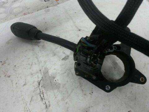 Foto 1ª: Mando Luces Mercedes Clase S 220 BERLINA 150CV 110KW (1990)