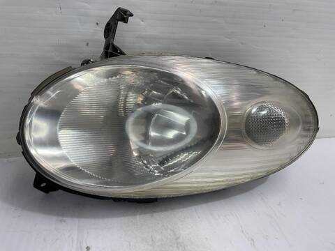 Foto 3ª: Faro Derecho Nissan Micra ACENTA 80CV (2002)