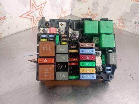 Caja Reles Fusibles Peugeot Expert ASPHALT STANDARD 119CV 88KW FURGON