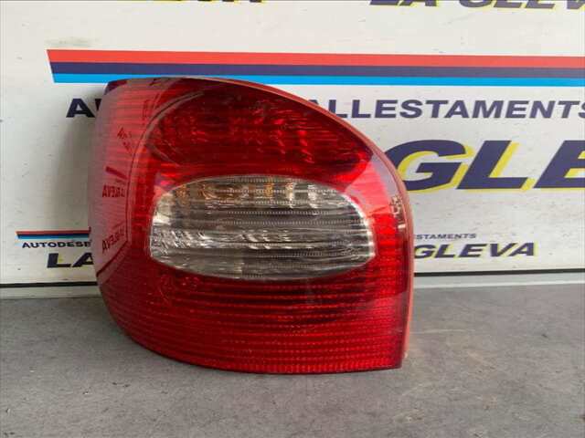 Piloto Trasero Izquierdo Citroen Xsara 2.0 HDI PICASSO