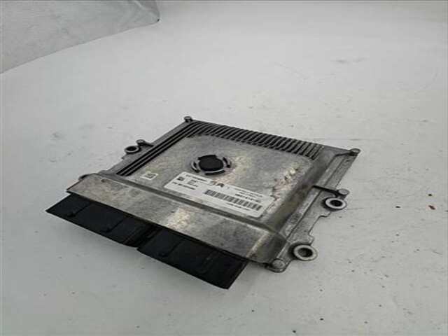 Centralita Motor ECU Peugeot 2008 1.2 ALLURE [1.2 LTR. - 74 KW PURETECH]