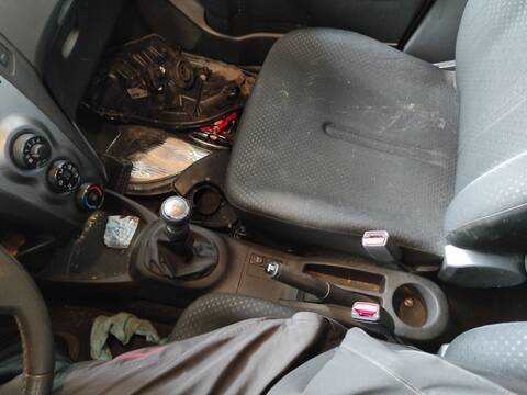 Consola Central Toyota Yaris 1NR