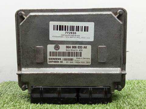 Centralita Motor ECU Volkswagen New Beetle 1.6 102CV 75KW