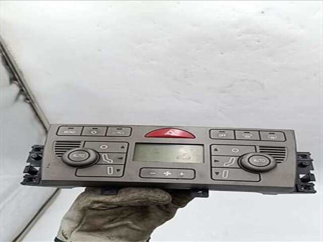 Foto 2ª: Mando Climatizador Lancia Y 1.4 16V PLATINO [1.4 LTR. - 70 KW CAT]