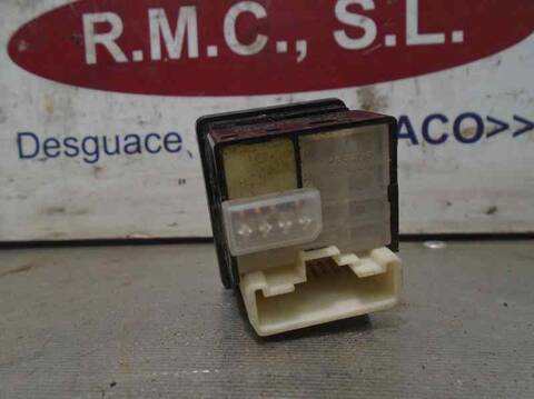 Foto 2ª: Mando Retrovisor Toyota Rav4 2.2 D-4D CAT 150CV 110KW [2ADFTV] (2009)