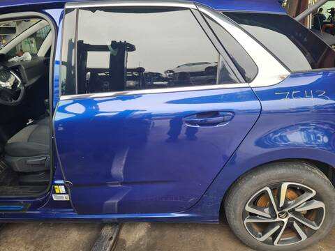Puerta Trasera Izquierda Citroen C4 FEEL PICASSO 120CV 88KW