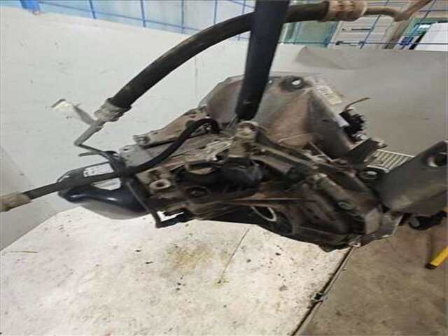Caja Cambios Renault Clio 1.5 DYNAMIQUE [1.5 LTR. - 63 KW DCI DIESEL CAT]