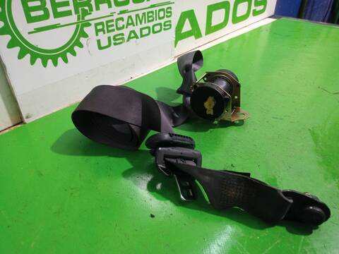 Foto 3ª: Cinturón Trasero Derecho Land Rover Freelander E TARGA 112CV 82KW [204D3] (2002)