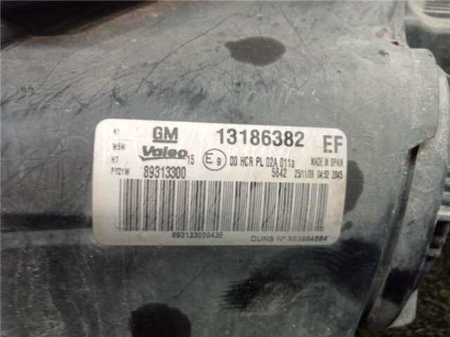 Foto 2ª: Faro Derecho Opel Corsa 1.3 CDTI [Z 13 DTJ]