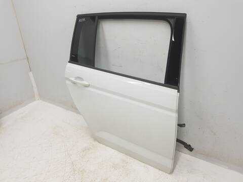 Foto 2ª: Puerta Trasera Derecha Volkswagen Touran ADVANCE BMT (2015)