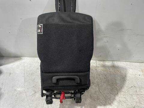 Foto 3ª: Asientos Traseros Renault Scenic GRAND CONFORT DYNAMIQUE 131CV [F9Q818] (2003)