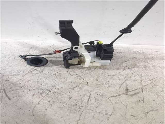 Foto 3ª: Cerradura Puerta Delantera Izquierda Kia Ceed 1.6 CRDI 90 90CV [D4FB] (2006)