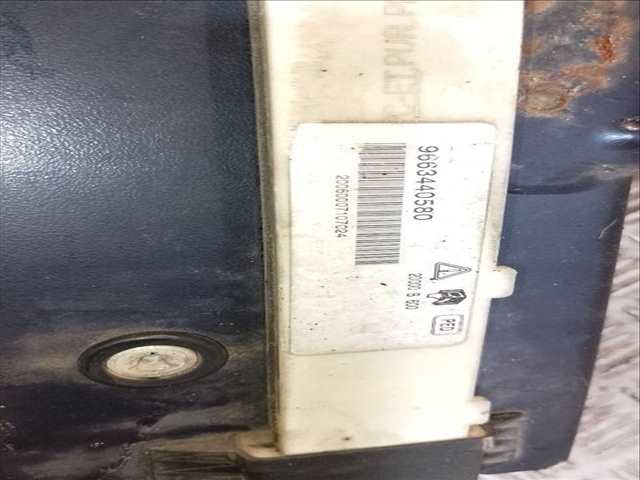 Foto 3ª: Refuerzo Paragolpes Delantero Citroen C6 EXCLUSIVE 204CV 150KW [TDUHZJ] (2009)