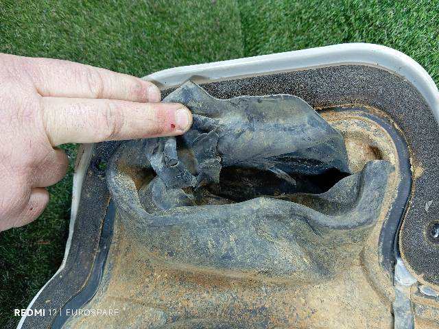 Foto 3ª: Palanca de Cambio Nissan Patrol 2.8 TD Y61 TD6 [RD28ETI] (1999)