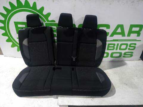 Asientos Traseros Peugeot 2008 ALLURE 110CV