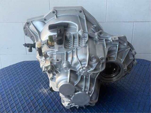 Caja Cambios Renault Trafic 2.5 27 CN COMBI9 ACRISTALADO [2.5 LTR. - 99 KW DCI DIESEL CAT]