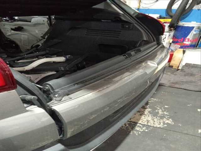 Foto 2ª: Maletero Peugeot 3008 1.6 BLUEHDI 120 120CV 88KW [BHZ (DV6FC)] (2016)