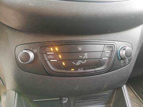 Foto 1ª: Mando Climatizador Ford Tourneo XWCB (2019)