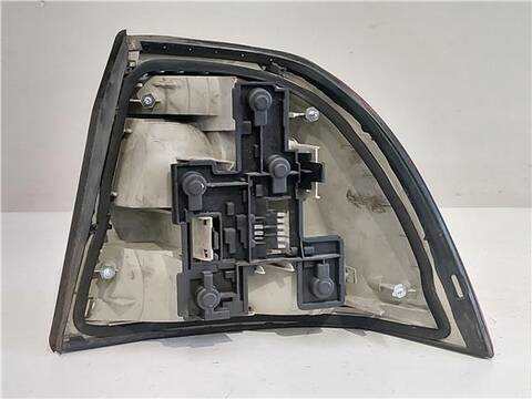 Foto 2ª: Piloto Trasero Izquierdo Opel Vectra 2.0 DTI 16V BERLINA 101CV 74KW [Y 20 DTH] (2001)