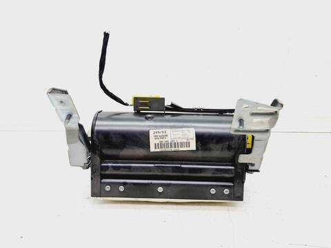 Foto 2ª: Airbag Delantero Derecho Volkswagen Passat COMFORTLINE BERLINA 101CV 74KW [AVB] (2001)