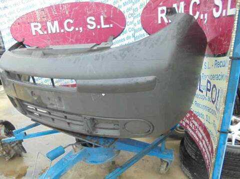 Foto 3ª: Paragolpes Delantero Nissan Primastar 2.5 DCI DIESEL CAT 135CV 99KW [G9U B7] (2006)