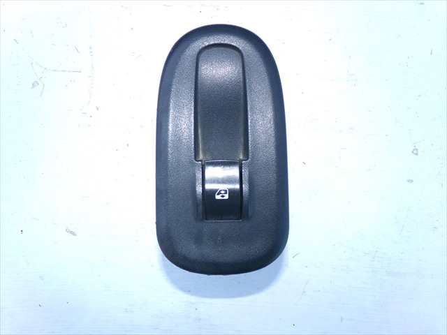 Botonera Elevalunas Renault Kangoo 1.5 DCI 2008-2013