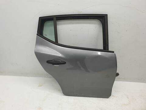 Foto 1ª: Puerta Trasera Derecha Dacia Sandero STEPWAY ESSENTIAL (2022)