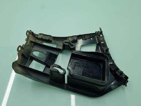 Foto 2ª: Refuerzo Paragolpes Trasero Bmw Serie 1 114 118D 143CV 105KW [N47D20C] (2012)