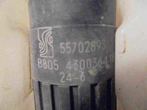 Foto 3ª: Deposito Limpiaparabrisas Fiat Punto 1.4 CAT 78CV 57KW [350A1000] (2007)