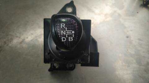 Foto 3ª: Palanca de Cambio Toyota Auris HYBRID ACTIVE BUSINESS PLUS 136CV