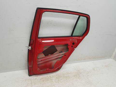 Foto 3ª: Puerta Trasera Derecha Volkswagen Golf ADVANCE (2010)