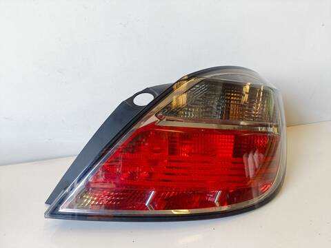 Piloto Trasero Derecho Opel Astra COSMO 1 16V CDTI 101CV