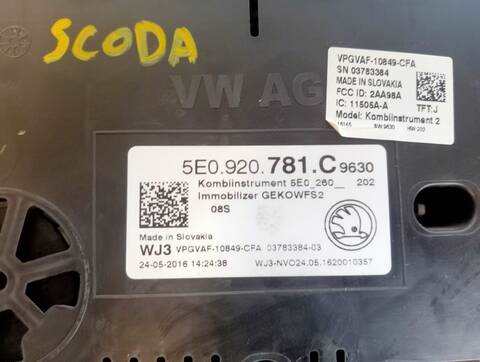 Foto 2ª: Cuadro de Instrumentos Skoda Octavia L K 2 TDI 150CV (2013)