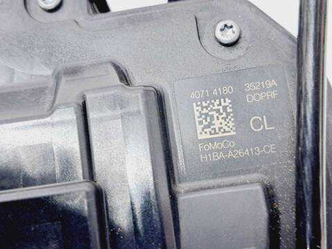Foto 2ª: Cerradura Puerta Trasera Izquierda Ford Puma HYBRID ST-LINE 125CV 92KW [B7JB] (2020)