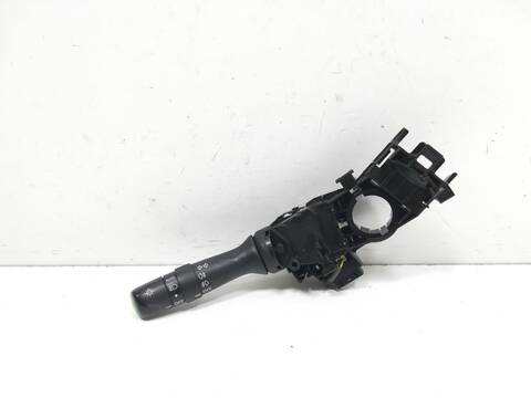 Mando Luces Toyota Auris 1AD