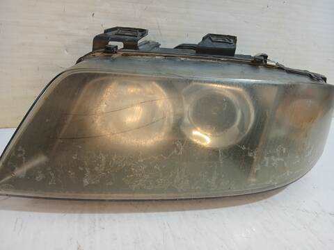 Foto 3ª: Faro Izquierdo Audi A6 2.5 TDI QUATTRO AVANT 180CV 132KW [BAU] (2001)