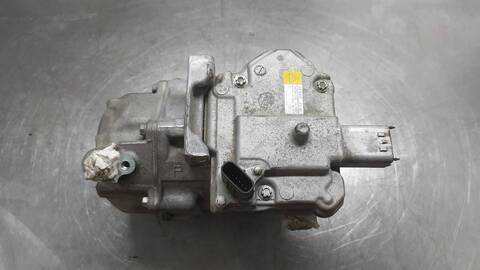 Foto 3ª: Compresor Aire Acondicionado Toyota Auris HYBRID ACTIVE BUSINESS PLUS 136CV (2016)