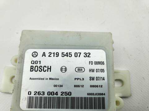 Foto 3ª: Centralita Motor ECU Mercedes Clase C 160 280 219.354) 231CV 170KW [M272943] (2008)