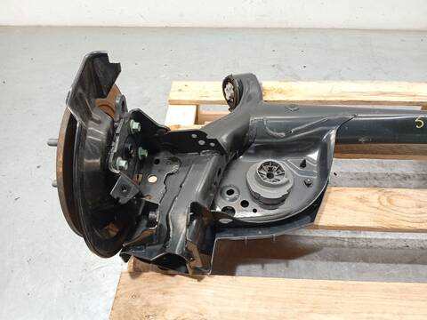 Foto 2ª: Puente Trasero Mazda 3 SEDAN 2.5 E-SKYACTIV-G 140CV 103KW [PY] (2025)