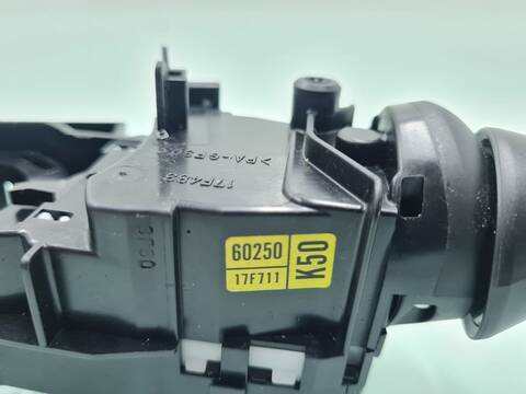 Foto 2ª: Mando Luces Toyota Land Cruiser VX 177CV 130KW [1GD] (2016)