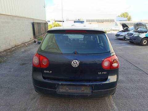 Portón Volkswagen Golf VERSION INDEFINIDA