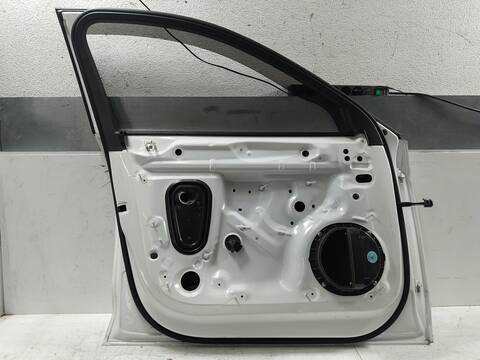 Puerta Delantera Izquierda Audi A4 2.0 35 TFSI 150 CV 110KW