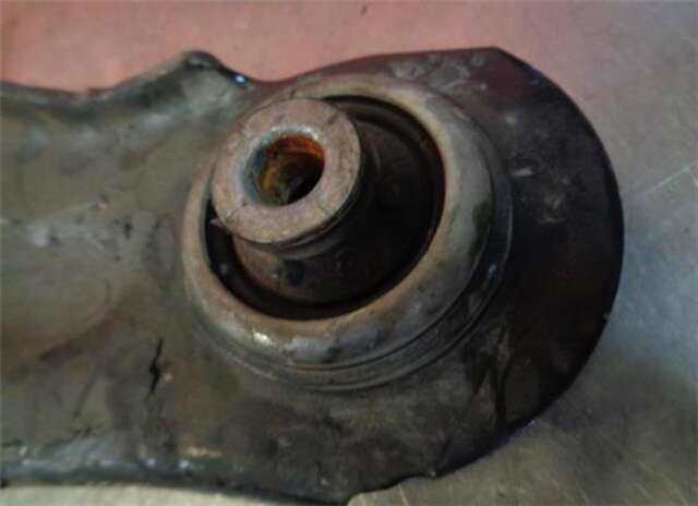Foto 2ª: Brazo Suspension Delantero Derecho Renault Kangoo 1.5 DYNAMIQUE ALL ROAD [1.5 LTR. - 63 KW DCI DIESEL CAT] [K9KB6]