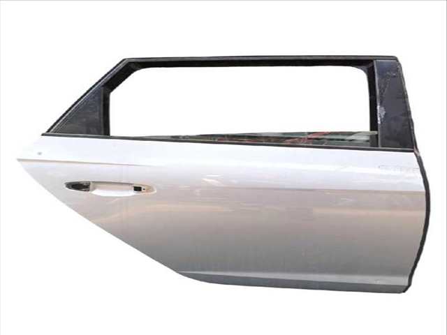 Puerta Trasera Derecha Seat Leon 1.6 TDI