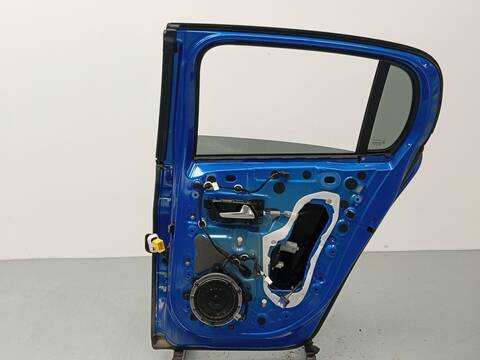 Foto 4ª: Puerta Trasera Derecha Peugeot 208 1.2 PURETECH 100 101CV 74KW [HNK (EB2ADTD)] (2020)