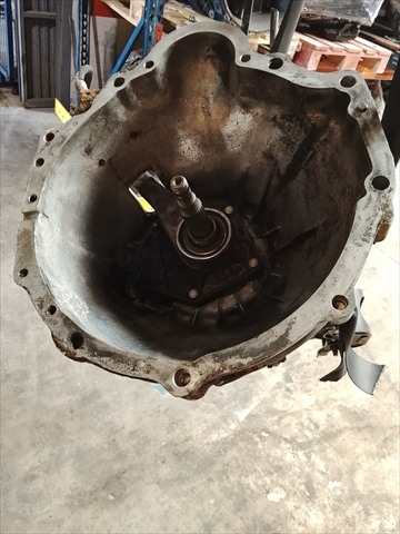 Caja Cambios Nissan Serena 2.3 D