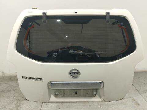Portón Nissan Pathfinder 2.5 DCI 4WD 171CV 126KW