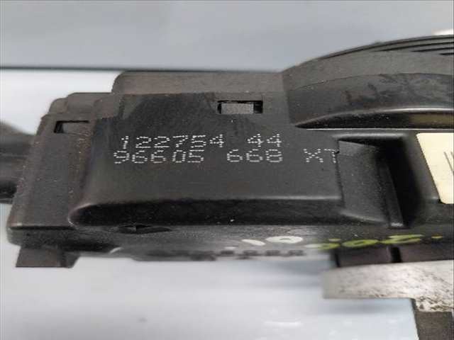 Foto 3ª: Mando Multifuncion Peugeot 206 1.4 G [G-KFW] (2006)