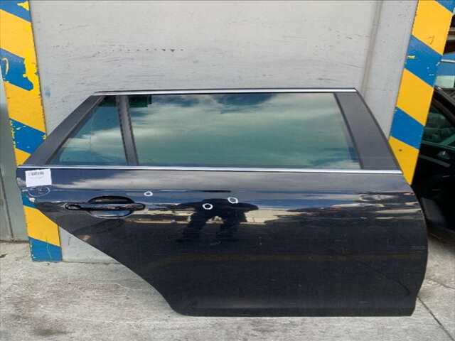 Puerta Trasera Derecha Volkswagen Golf 2.0 TDI 140CV