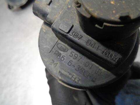 Foto 3ª: Faro Antiniebla Delantero Derecho Volkswagen Passat ADVANCE BERLINA 130CV 96KW [ALT] (2003)